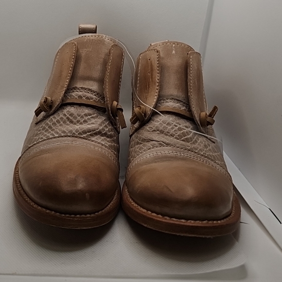 Freebird Womens Shoes FB-Mabel 8 Leather Taupe Oxfords - Picture 15 of 16